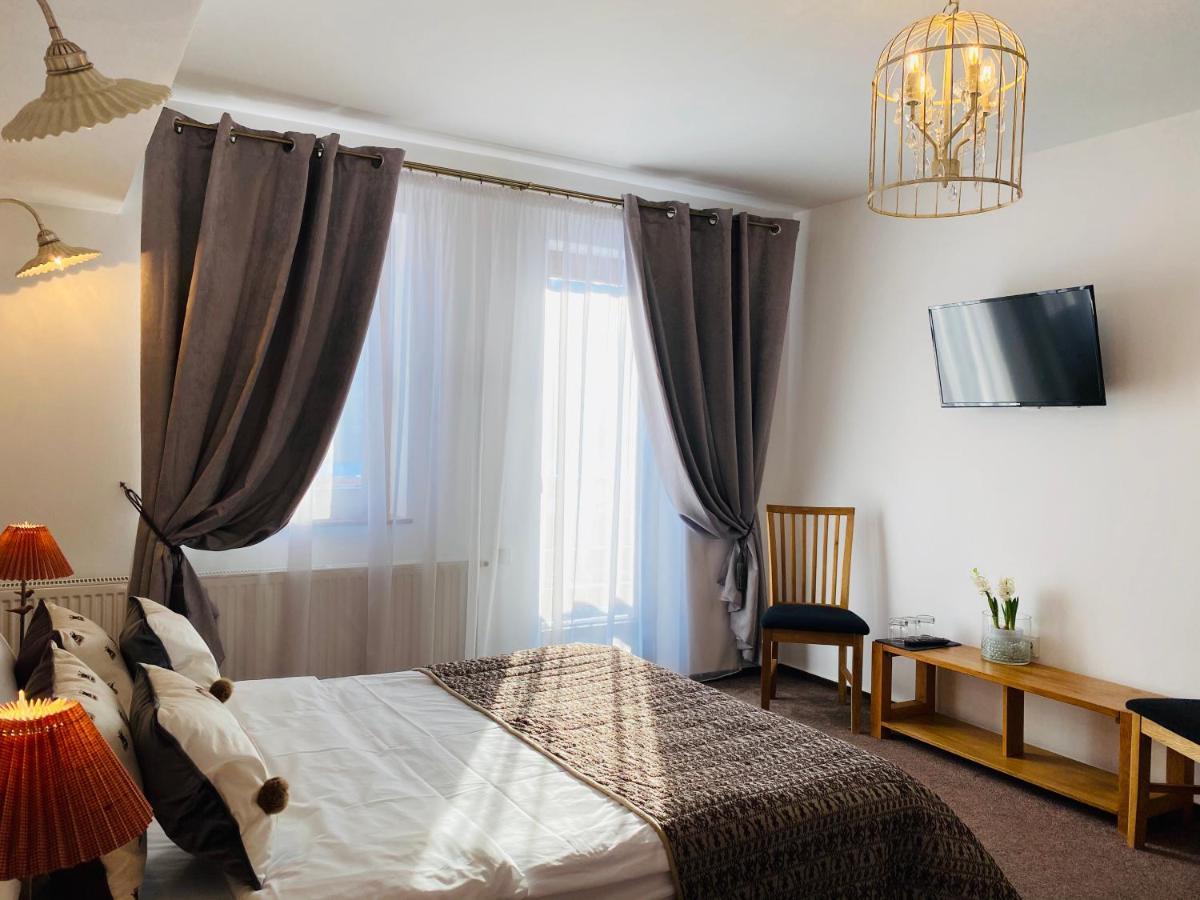 Pensiunea Doina Bucovinei Hotel Mînăstirea Humorului Eksteriør billede